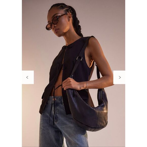 NWT Gorgeous RARE Free People GOAT Leather Idle Hands cream Sling Hobo Bag - Picture 5 of 16